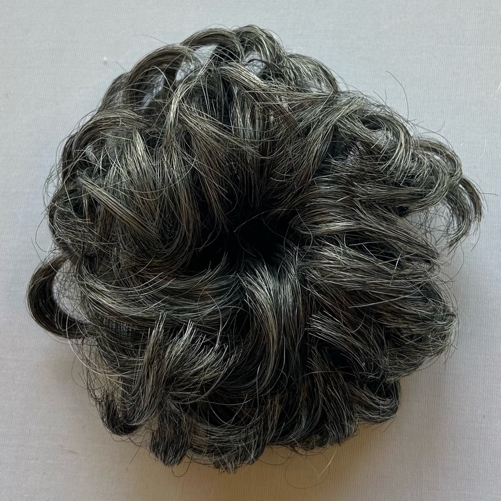 Elegant Black and Gray Hair Scrunchie